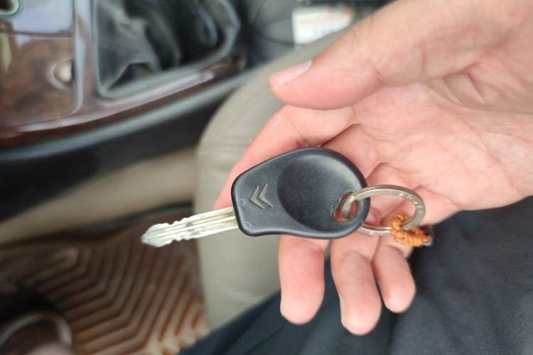 Used Citroen Elysee 2004 1.6 SX 16V MT Vehicle Key
