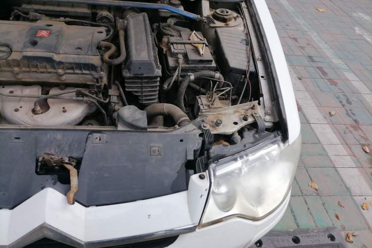 Used Citroen Elysee 2009 Hatchback 1.6L Manual Standard Model Engine Bay Left