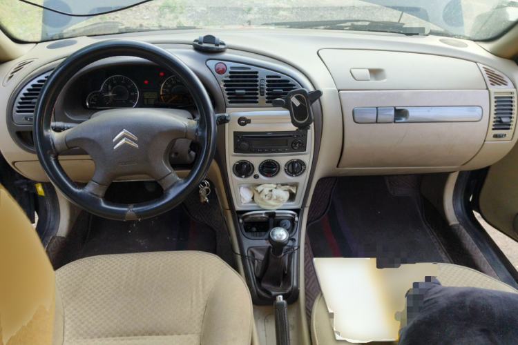Used Citroen Elysee 2010 Sedan 1.6L Manual Tech Edition Center Console
