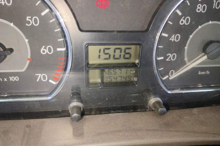 Used Citroen Elysee 2010 Sedan 1.6L Manual Tech Edition Odometer Close Up