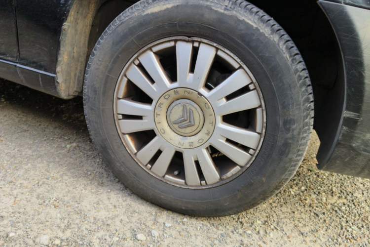 Used Citroen Elysee 2010 Sedan 1.6L Manual Tech Edition Right Front Wheel Hub