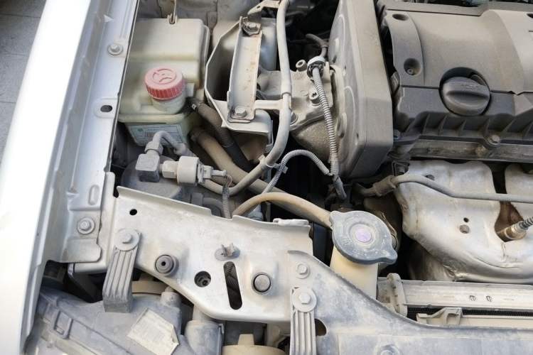 Used Citroen Elysee 2011 Sedan 1.6L Manual Tech Edition Engine Bay Right