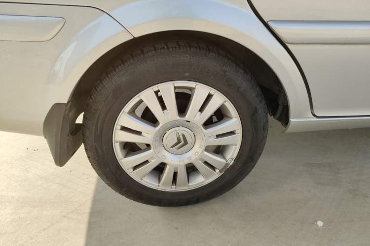 Used Citroen Elysee 2011 Sedan 1.6L Manual Tech Edition Right Rear Wheel Hub