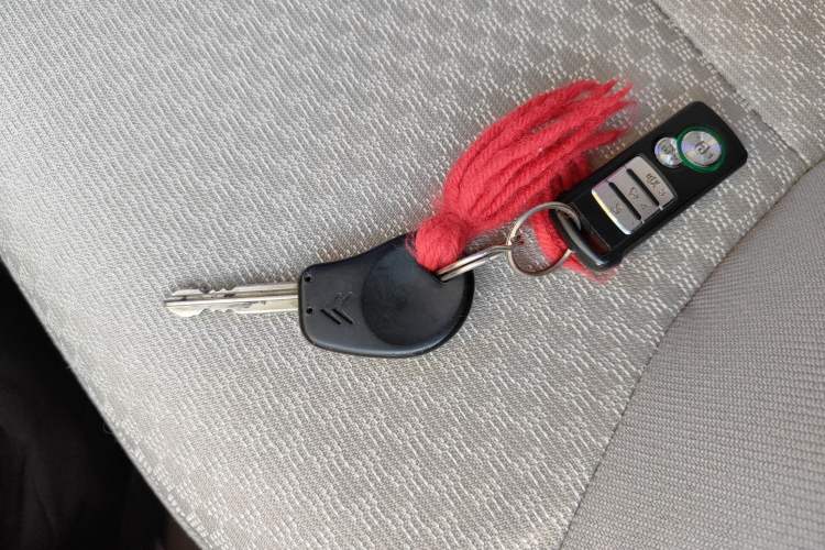 Used Citroen Elysee 2011 Sedan 1.6L Manual Tech Edition Vehicle Key