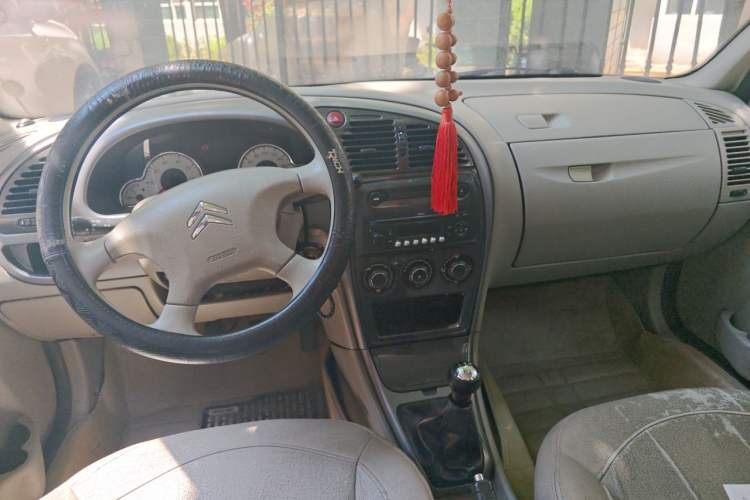 Used Citroen Elysee 2011 Sedan 1.6L Manual Tech Edition Center Console