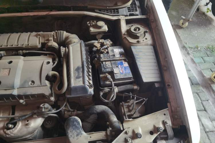 Used Citroen Elysee 2011 Sedan 1.6L Manual Tech Edition Engine Bay Left