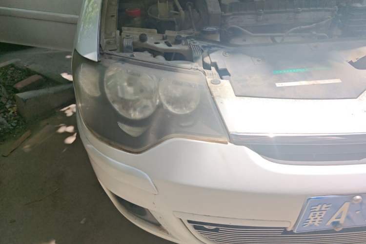 Used Citroen Elysee 2011 Sedan 1.6L Manual Tech Edition Right Front Headlight