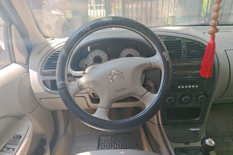 Used Citroen Elysee 2011 Sedan 1.6L Manual Tech Edition Steering Wheel