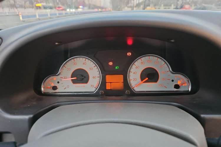 Used Citroen Elysee 2012 Sedan 1.6L Manual Tech Model Interior 7