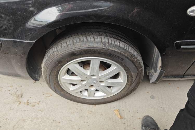 Used Citroen Elysee 2012 Sedan 1.6L Manual Tech Model Left Front Wheel Hub