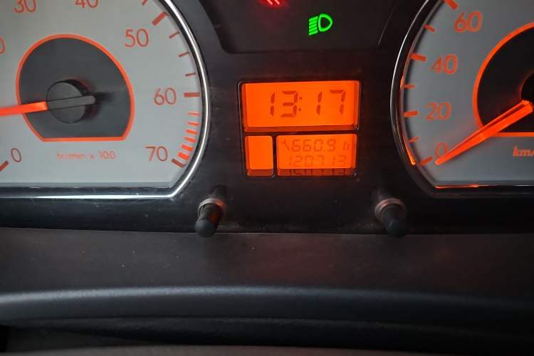 Used Citroen Elysee 2012 Sedan 1.6L Manual Tech Model Odometer Close Up