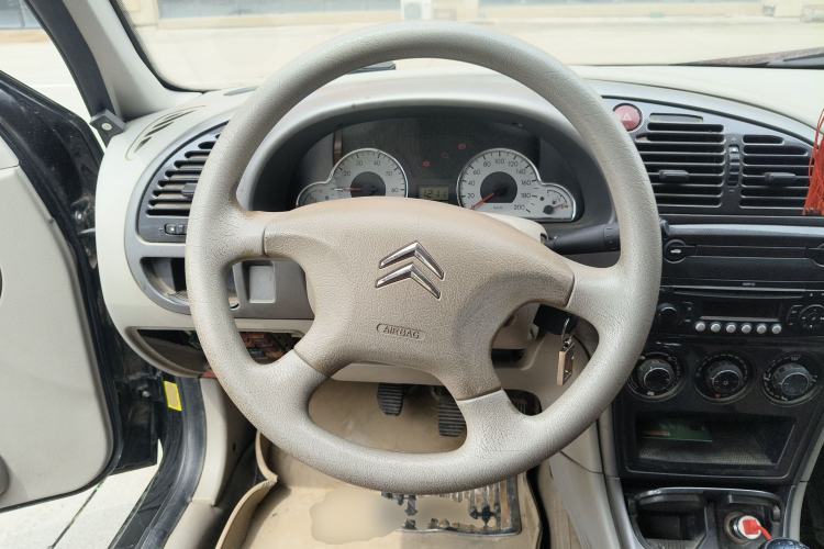 Used Citroen Elysee 2012 Sedan 1.6L Manual Tech Model Steering Wheel