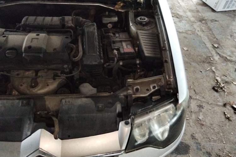 Used Citroen Elysee 2012 Sedan 1.6L Manual Tech Model Engine Bay Left