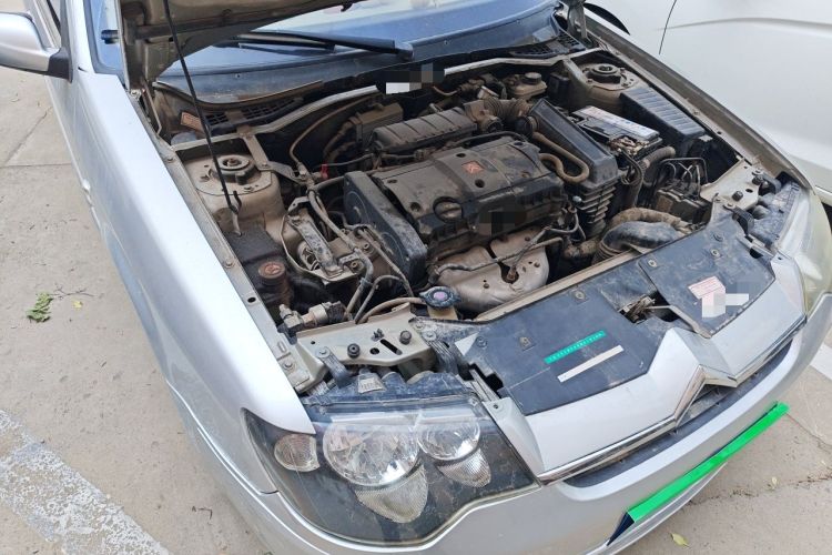 Used Citroen Elysee 2012 Sedan 1.6L Manual Tech Model CNG Engine Bay Right