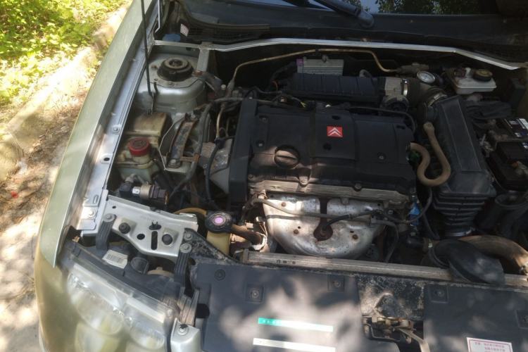 Used Citroen Elysee 2012 Sedan 1.6L Manual Tech Model CNG Engine Bay Right