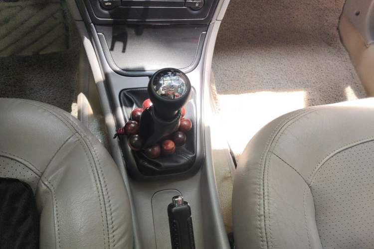 Used Citroen Elysee 2012 Sedan 1.6L Manual Luxury Model Gear Lever