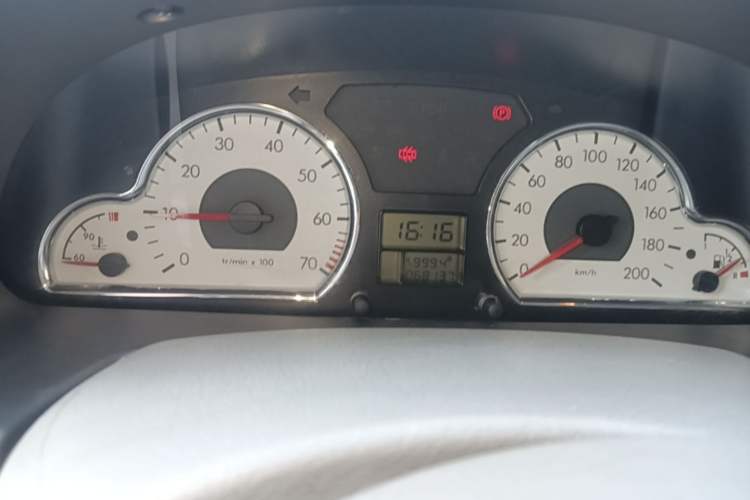 Used Citroen Elysee 2012 Sedan 1.6L Manual Tech Model CNG Odometer Close Up