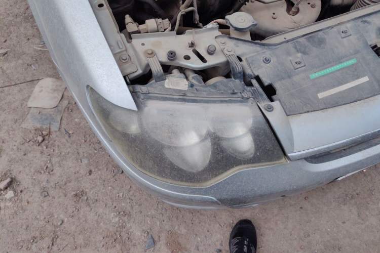 Used Citroen Elysee 2012 Sedan 1.6L Manual Tech Model CNG Right Front Headlight