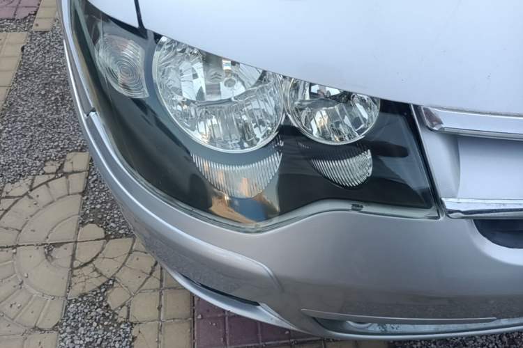 Used Citroen Elysee 2012 Sedan 1.6L Manual Tech Model CNG Right Front Headlight