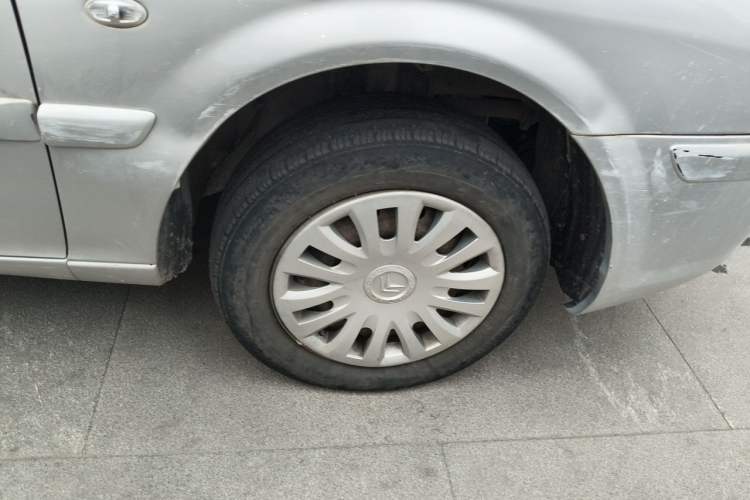 Used Citroen Elysee 2012 Sedan 1.6L Manual Tech Model CNG Right Front Wheel Hub