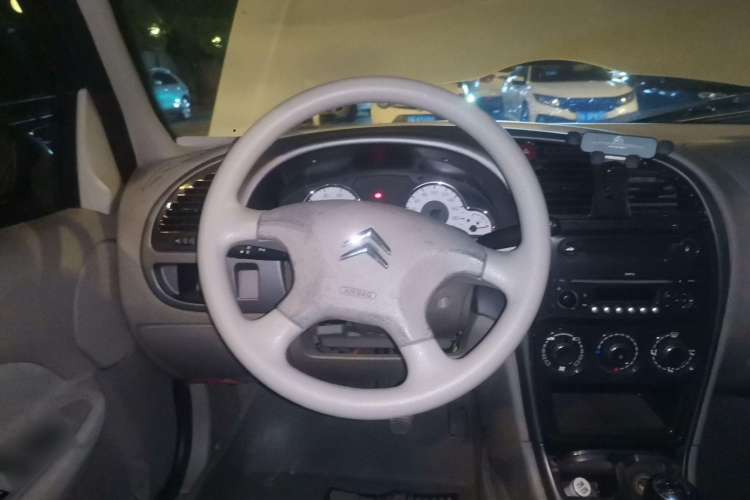 Used Citroen Elysee 2012 Sedan 1.6L Manual Tech Model Steering Wheel