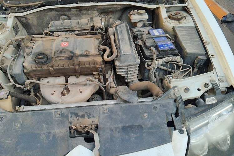 Used Citroen Elysee 2012 Sedan 1.6L Manual Tech Model Engine Bay Left