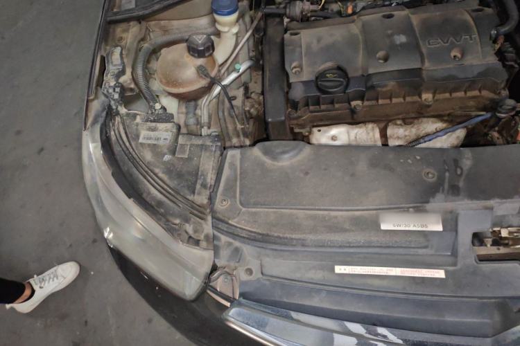 Used Citroen Elysee 2013 Sedan Classic 1.6L Automatic Tech Edition Engine Bay Right
