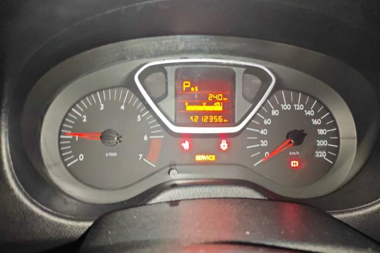 Used Citroen Elysee 2013 Sedan Classic 1.6L Automatic Tech Edition Odometer Close Up