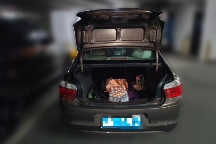 Used Citroen Elysee 2013 Sedan Classic 1.6L Automatic Tech Edition Trunk