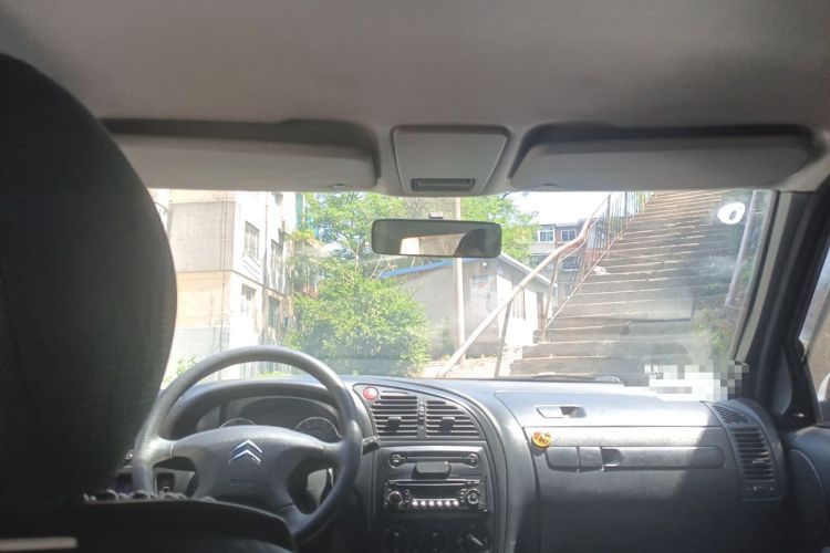Used Citroen Elysee 2013 Sedan Classic 1.6L Manual Tech Model CNG Headliner