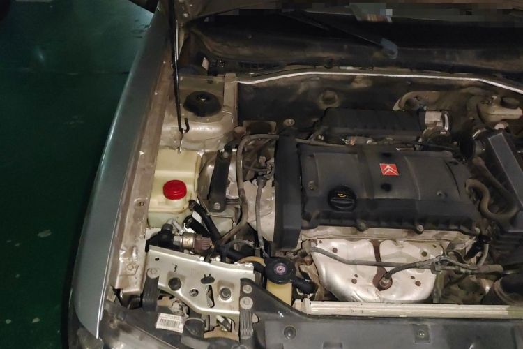 Used Citroen Elysee 2013 Sedan Classic 1.6L Automatic Tech Edition Engine Bay Right
