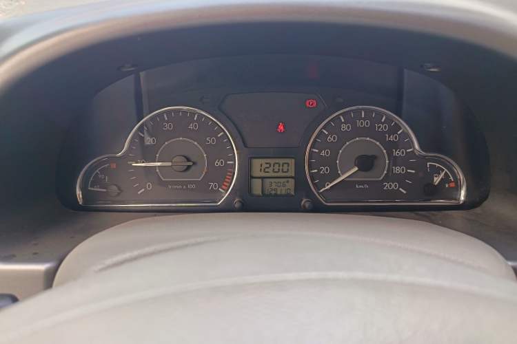 Used Citroen Elysee 2013 Sedan Classic 1.6L Manual Tech Model CNG Instrument Cluster