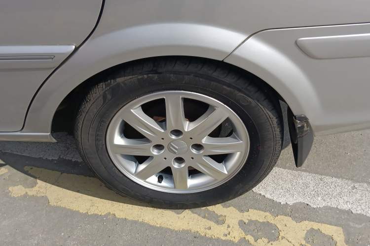 Used Citroen Elysee 2013 Sedan Classic 1.6L Manual Tech Edition Left Rear Wheel Hub