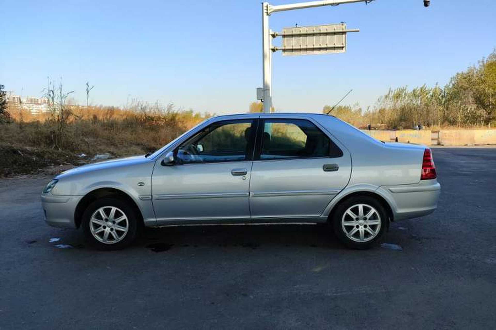 Used Citroen Elysee 2013 Sedan Classic 1.6L Manual Tech Edition Left Side