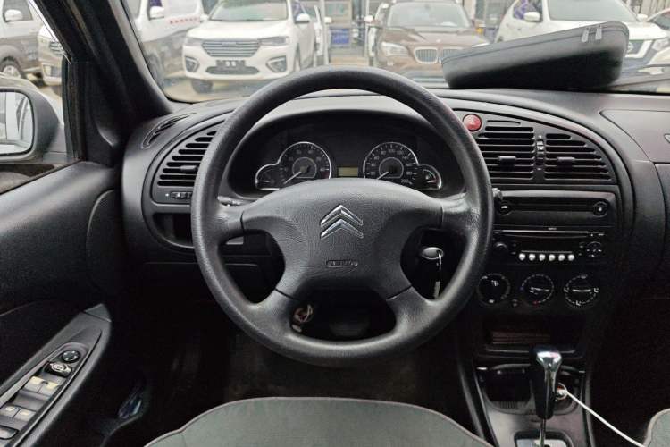 Used Citroen Elysee 2013 Sedan Classic 1.6L Automatic Tech Edition Steering Wheel