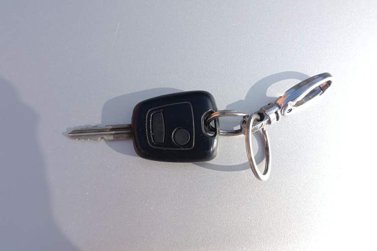 Used Citroen Elysee 2013 Sedan Classic 1.6L Manual Tech Edition Vehicle Key
