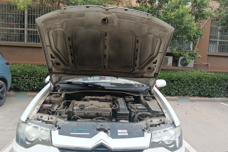Used Citroen Elysee 2013 Sedan Classic 1.6L Manual Tech Edition Engine Bay