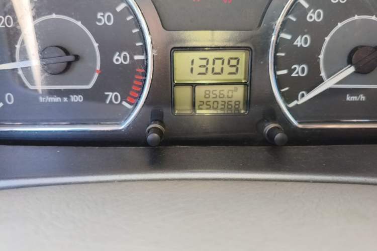 Used Citroen Elysee 2013 Sedan Classic 1.6L Manual Tech Edition Odometer Close Up