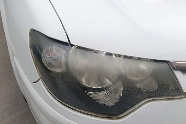 Used Citroen Elysee 2013 Sedan Classic 1.6L Manual Tech Edition Right Front Headlight