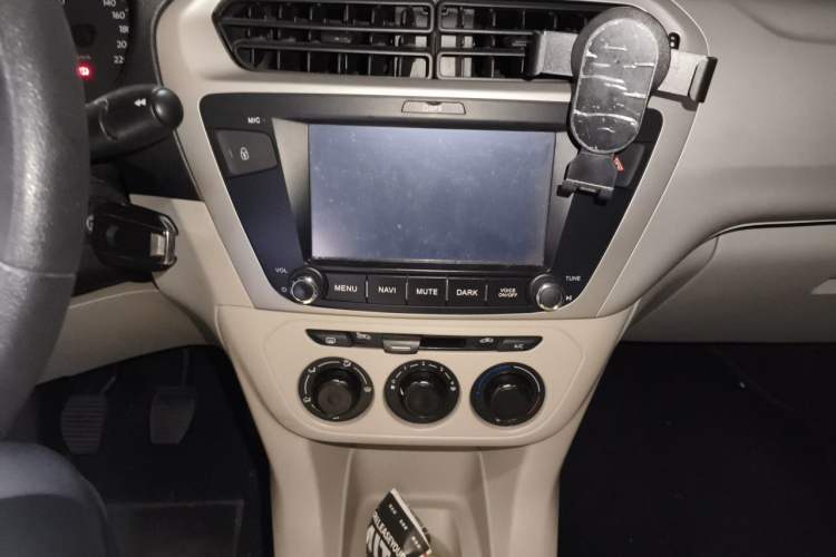 Used Citroen Elysee 2014 1.6L Manual Fashion Edition Audio And AC Panel