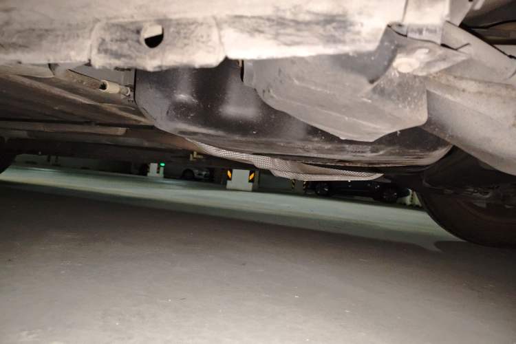 Used Citroen Elysee 2014 1.6L Manual Fashion Edition Chassis Rear Left