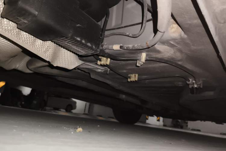 Used Citroen Elysee 2014 1.6L Manual Fashion Edition Chassis Rear Right