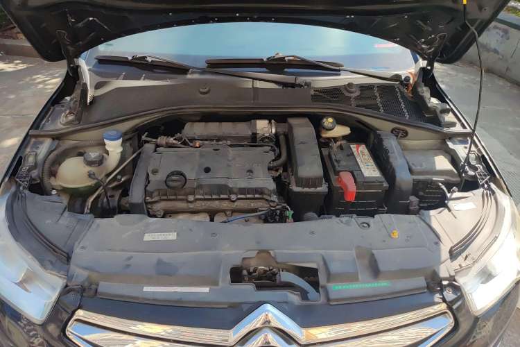 Used Citroen Elysee 2014 1.6L Manual Fashion Edition Engine Bay