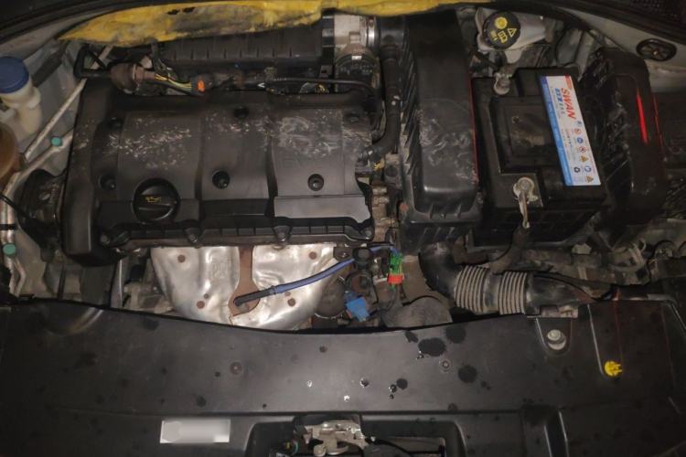 Used Citroen Elysee 2014 1.6L Manual Fashion Edition Engine Bay