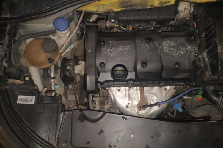 Used Citroen Elysee 2014 1.6L Manual Fashion Edition Engine Bay Right