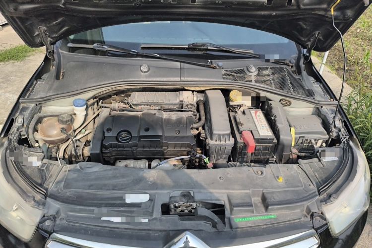 Used Citroen Elysee 2014 1.6L Manual Fashion Edition Engine Bay