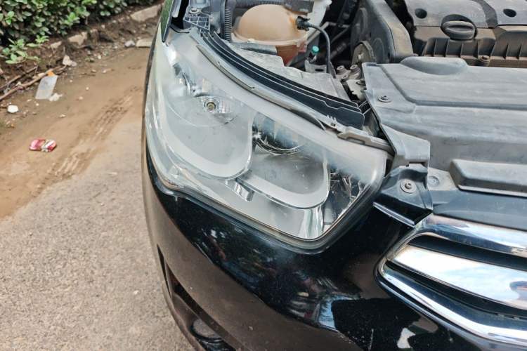 Used Citroen Elysee 2014 1.6L Manual Fashion Edition Right Front Headlight