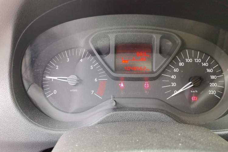 Used Citroen Elysee 2014 1.6L Manual Fashion Edition Odometer Close Up