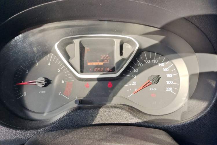 Used Citroen Elysee 2014 1.6L Automatic Comfort Model Odometer Close Up