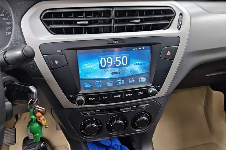 Used Citroen Elysee 2014 1.6L Manual Comfort Model Audio And AC Panel